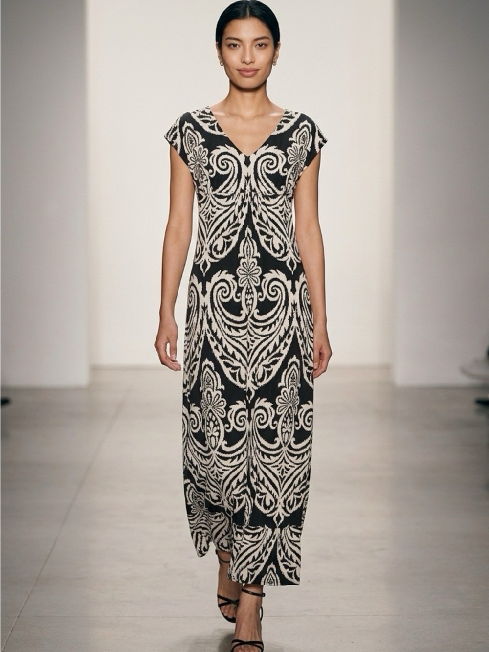 INC International Concepts Black and White Scroll-Print Maxi Dress